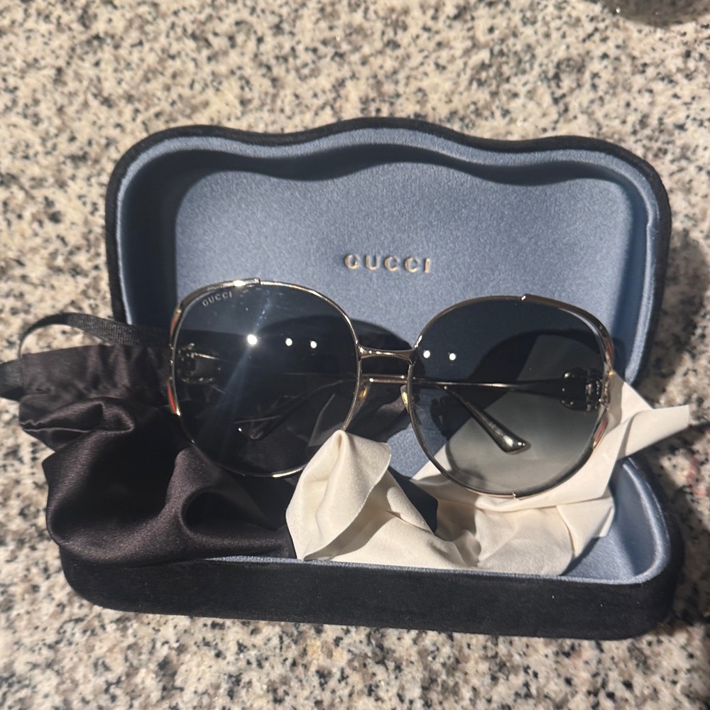 Gucci Silver and Black Sunglasses